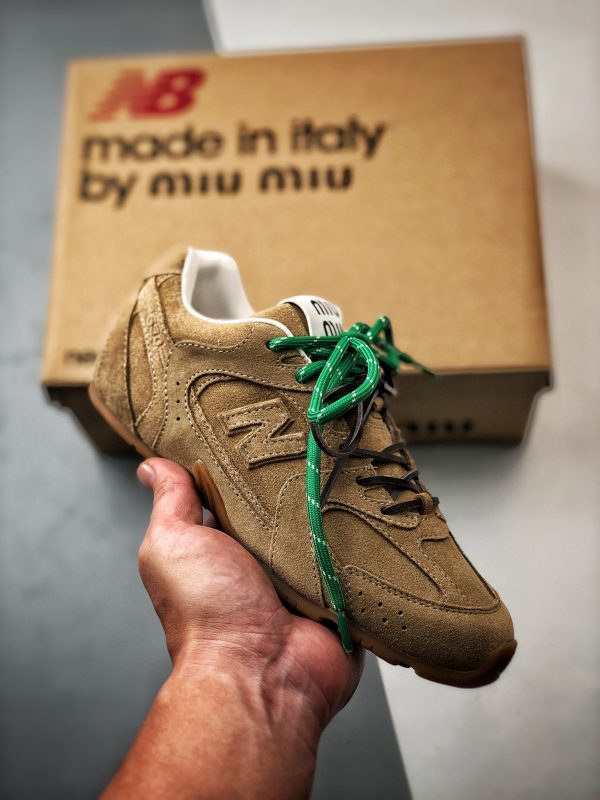 New Balance x Miu Miu 530 SL Ecru 5E165E_Z5O_F0379_F_D005