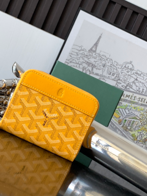 Кошелек Goyard Matignon PM Wallet Yellow