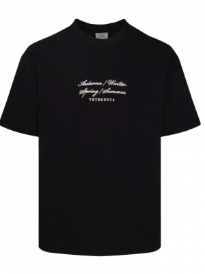 Футболка VETEMENTS 4 Seasons Embroidered Logo T-Shirt in Black