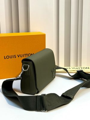 Сумка-Мессенджер Louis Vuitton Takeoff PM Khaki Green