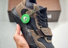 TRAVIS SCOTT X JORDAN JUMPMAN JACK FZ8117-204