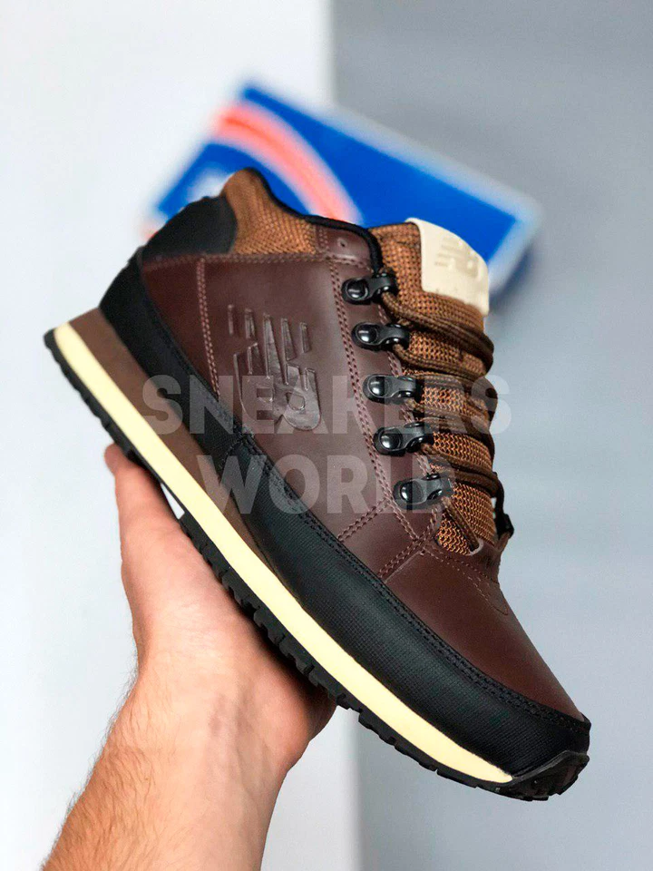 New Balance 754 brown