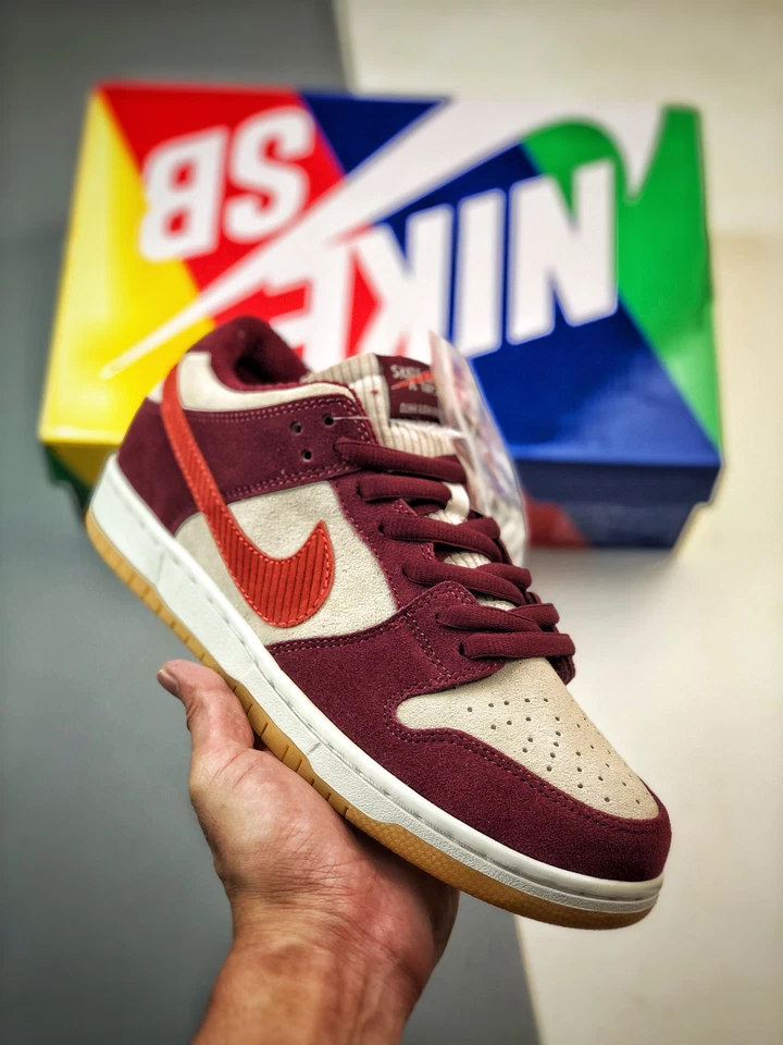 Nike Dunk Low Skate Like A Girl SB