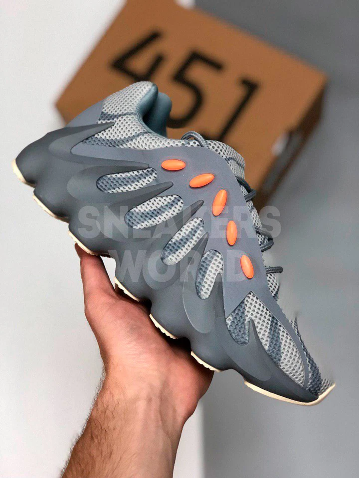 Adidas Yeezy 451 серо-голубые