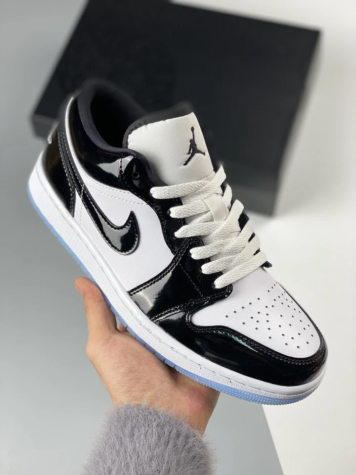 Air Jordan 1 Low ‘Concord’