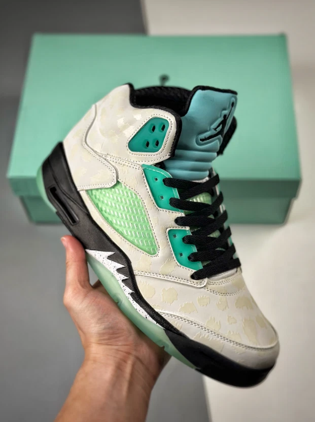 Nike Air Jordan 5 Retro Island Green