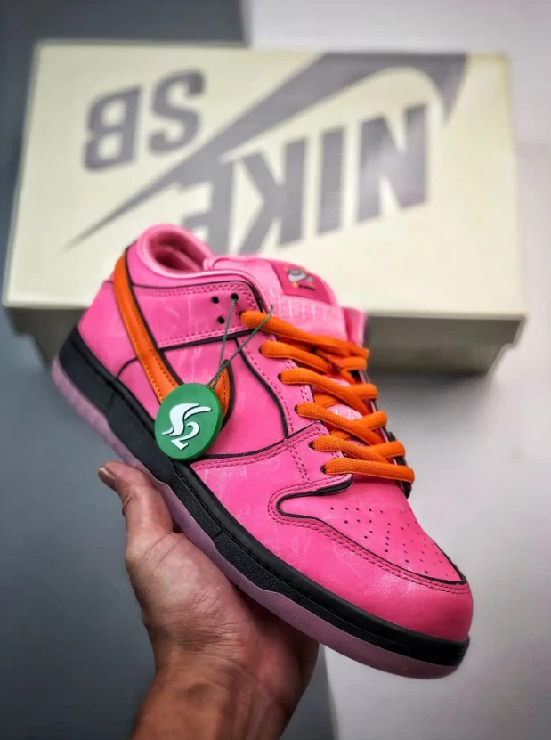 Nike SB Dunk Low The Powerpuff Girls Blossom
