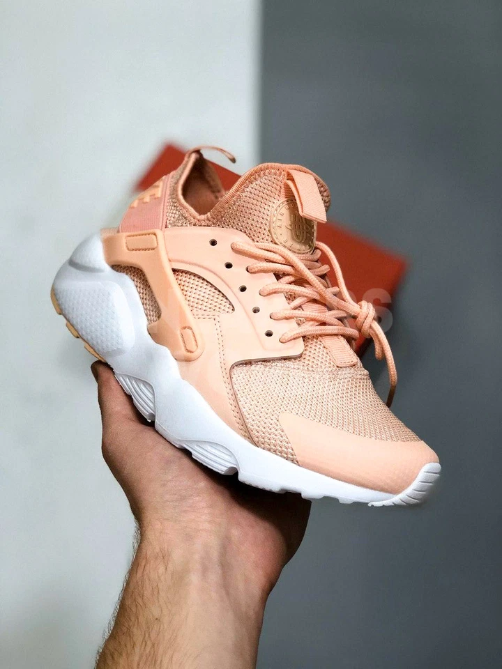 Nike Air Huarache Pink