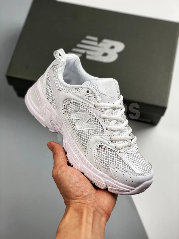 Кроссовки New Balance 530, белые