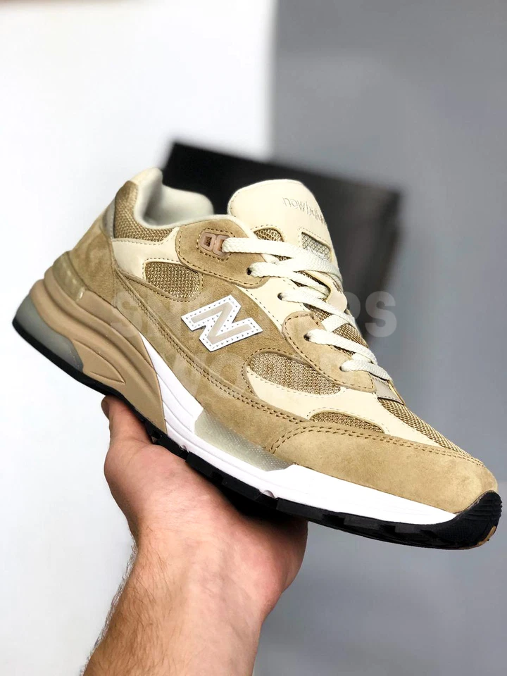 New Balance 992 золотые