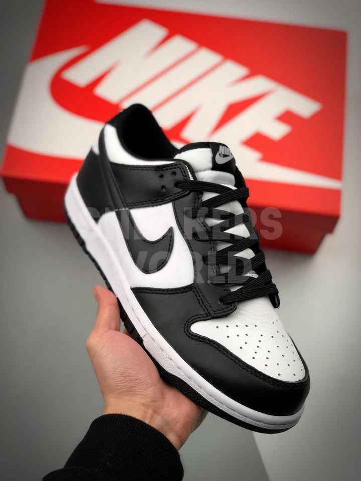 Nike Dunk low Black White
