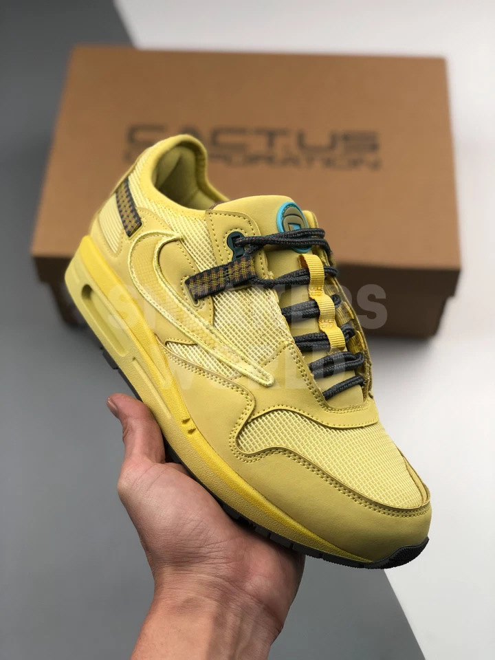 Travis Scott x Nike Air Max 1 Saturn Gold