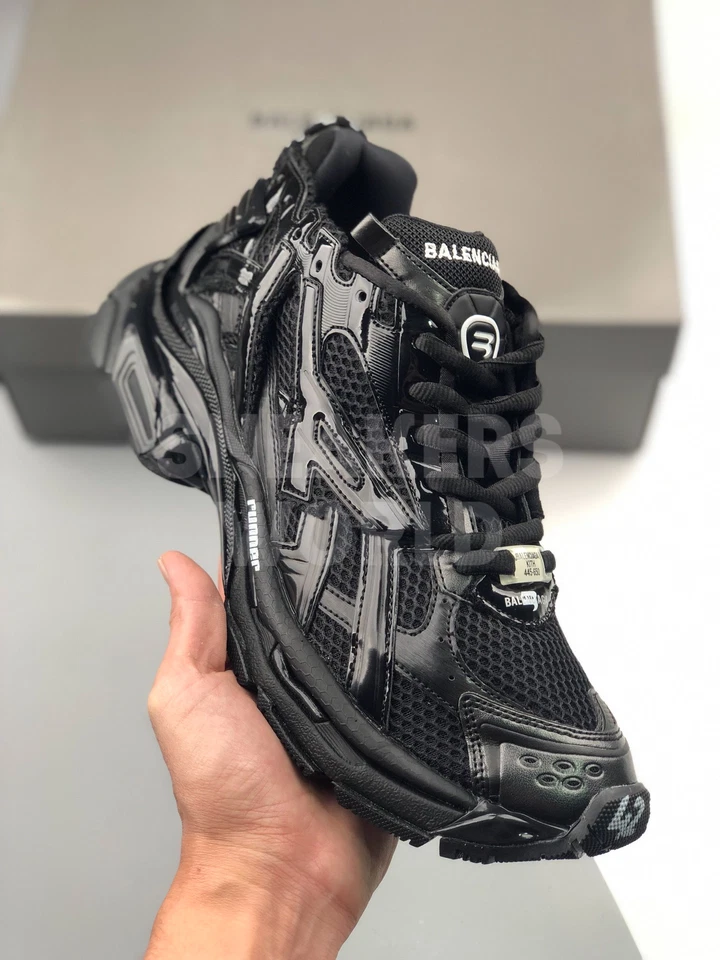 Balenciaga Runner Black