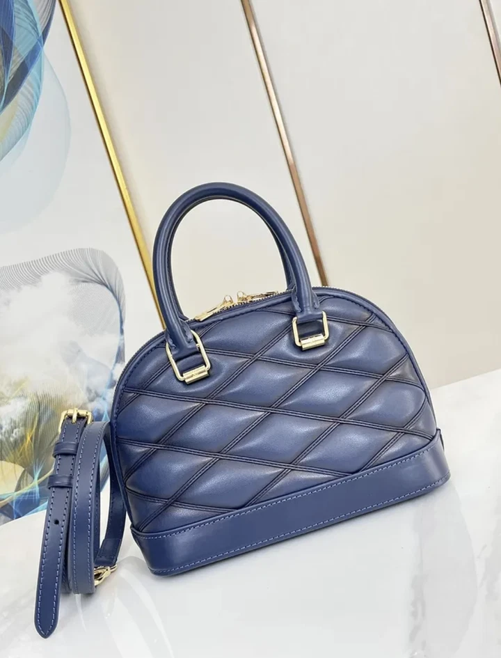 Сумка Louis Vuitton Alma BB Malletage Navy Blue