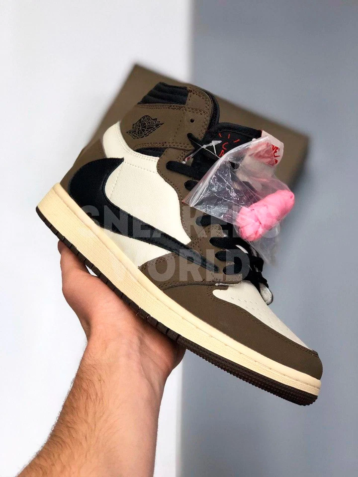 Travis Scott x Air Jordan 1