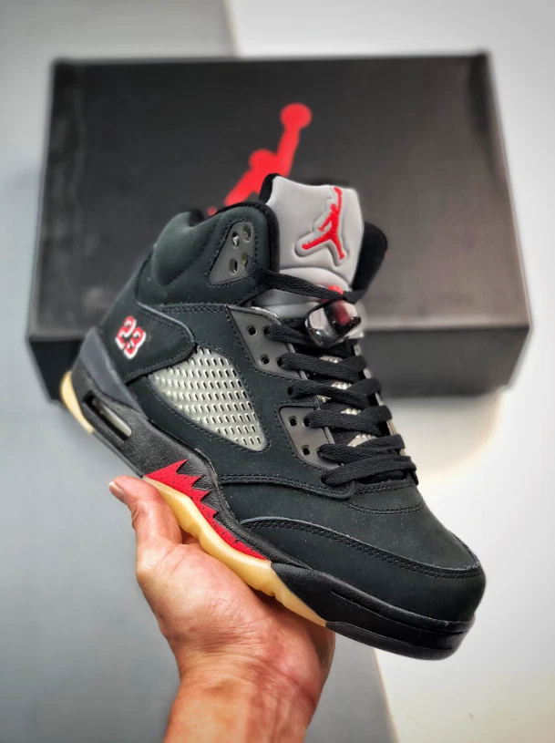 Nike Air Jordan 5 Retro WMNS Gore-Tex Off-Noir
