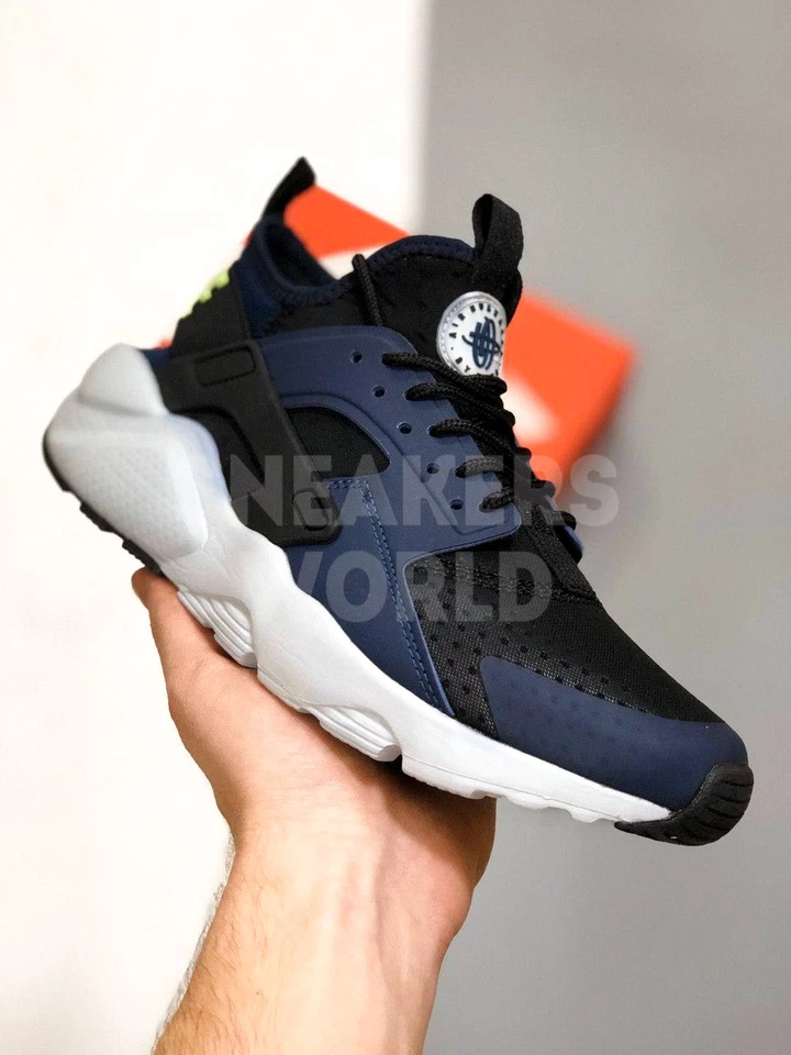 Nike Air Huarache Navy