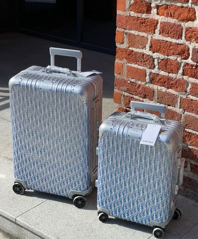 Чемодан Dior x Rimowa Silver Blue