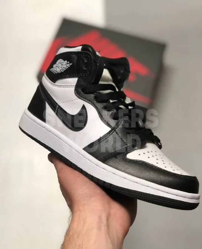 Nike Air Jordan 1 Black white зимние с мехом