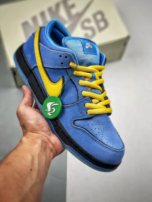 Nike SB Dunk Low The Powerpuff Girls Bubbles