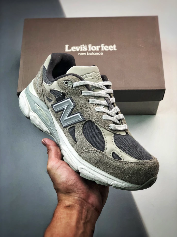 New Balance 990 Levi's x 990 V3 Elephant Skin