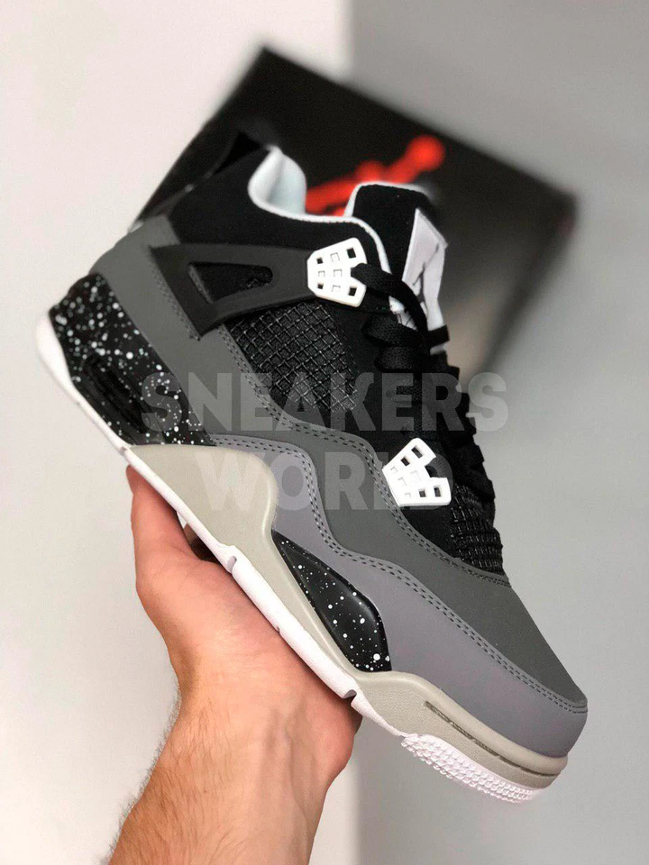 Air Jordan 4 Retro серо-черные