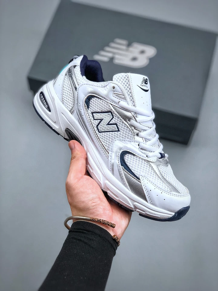 New Balance 530 White Silver Navy